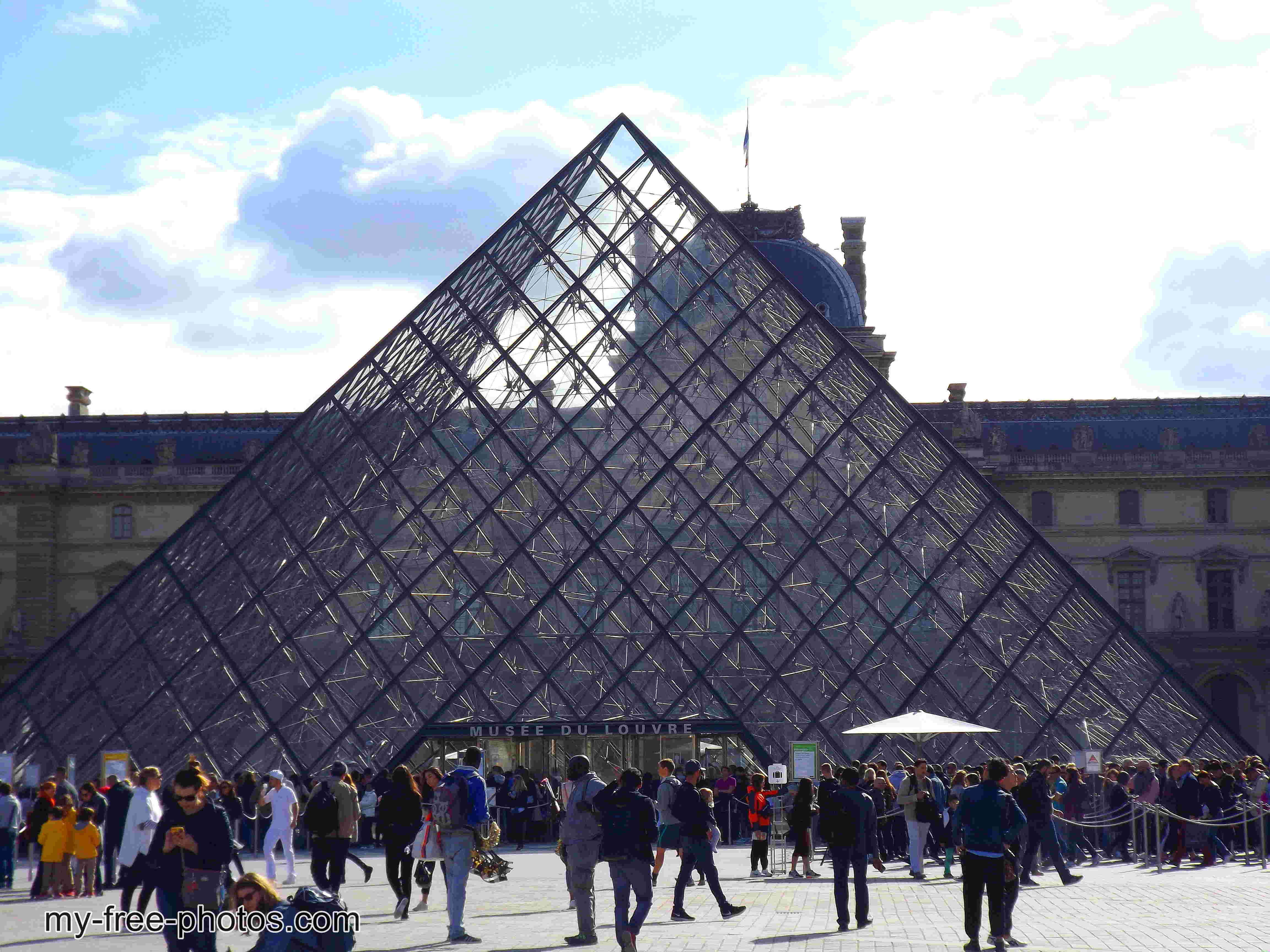  Paris, France.