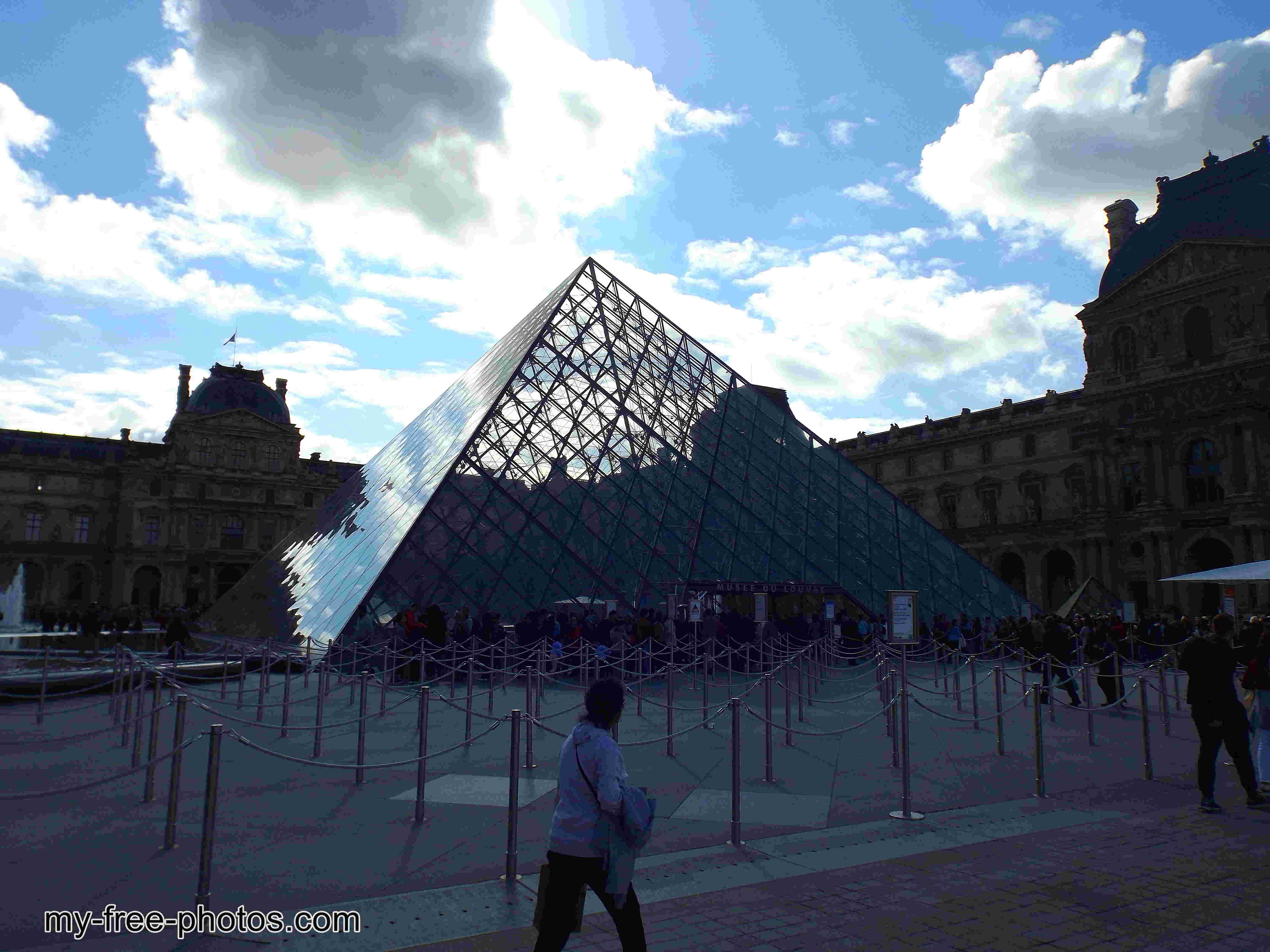  Paris, France.