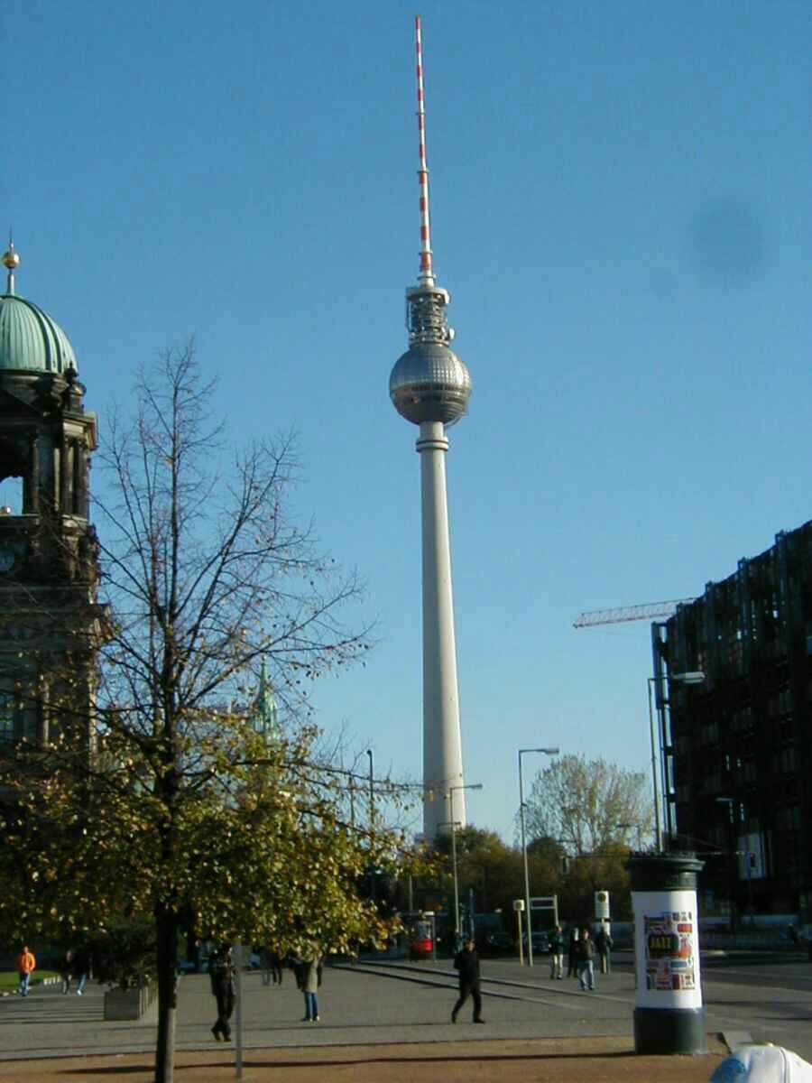Alexanderplatz tv tower